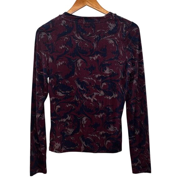 Evereve Marbled Print Long Sleeve Crew Top Maroon Size Medium - Picture 4 of 6